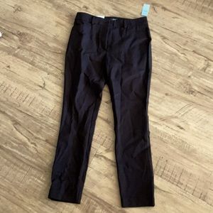 NWT, Never Worn Loft perfect skinny black pant size 2 petite
